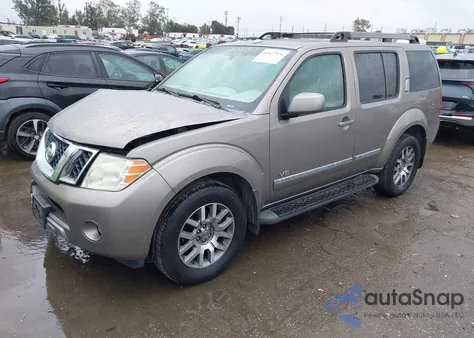 2008 Nissan Pathfinder Le V8 z USA, uszkodzony, nr VIN 5N1BR18AX8C606011